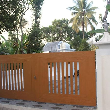 4 Acre Woods Farm Stay Munnar Exterior foto